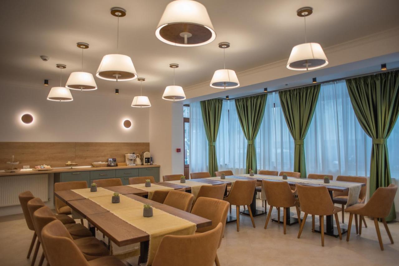 Boga Rooms Синая Екстериор снимка
